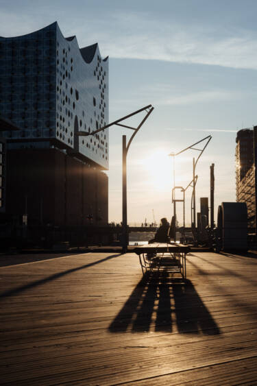 Nikon magazine - Antonia Thomsen  low-light and street nights